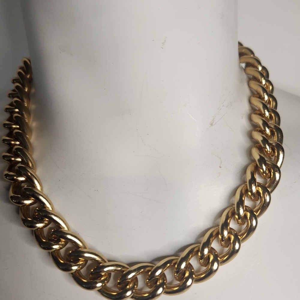 Goldtone Chunky Hook Chain Chocker/Necklace Heavy